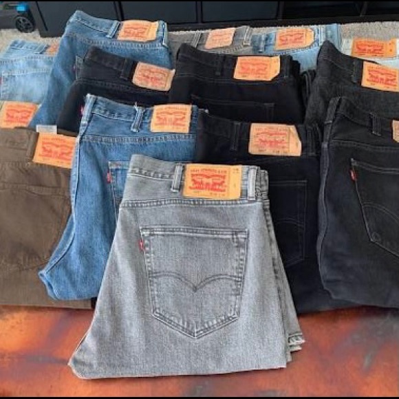 •DENIM MYSTERY BOX• - Picture 2 of 5